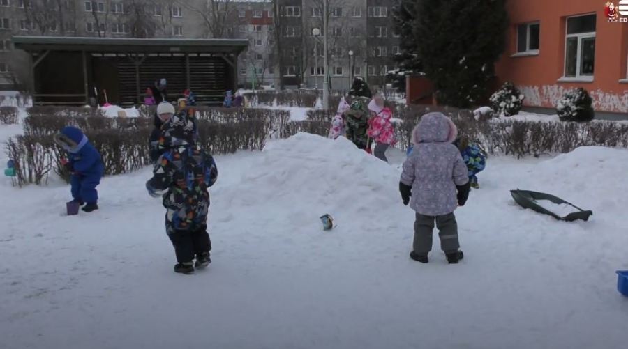 Õppetegevused sõimerühmades lasteaias Päikseke 27.12.2021. ESN TV