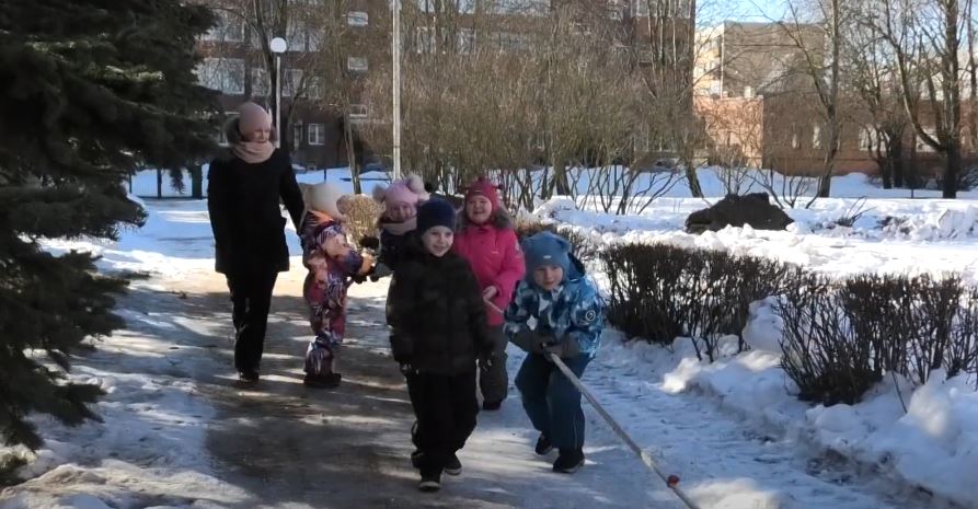 Vastlapäev Sillamäe lasteaias Päikseke 3.03.2022. ESN TV