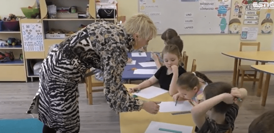 Meistriklass. Õmblemine. Maia Lullu ja tütar Liis Lullu. 28.03.2023 ESN TV + Lasteaia video