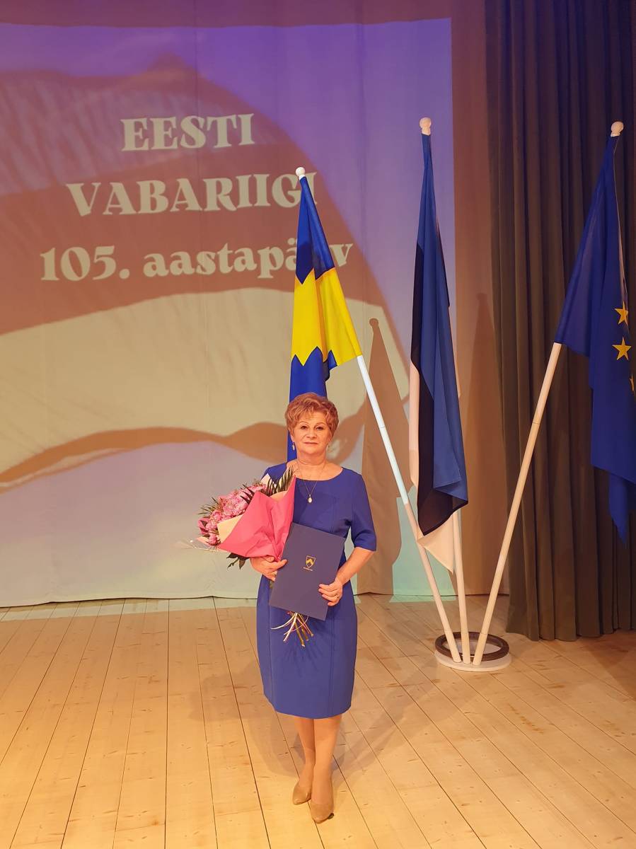 Parim Õpetaja 2023 on Liudmila Veselova! Õnnitleme Liudmila Veselovat tänukirja saamisega Linnavalitsuse poolt!!! 24.02.2023
